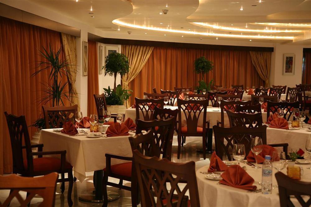 Symphony Hotel Apartments Dubai Ristorante foto